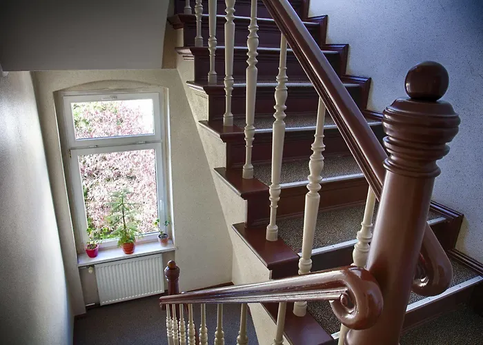 Albena - Garni ホテル 2*